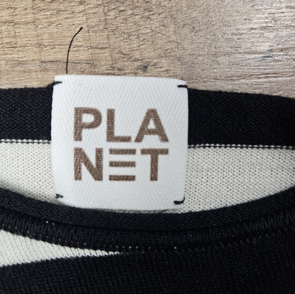 PLANET Black White Striped Boxy Knit Top One Size Minimalist Chic - Picture 6 of 13